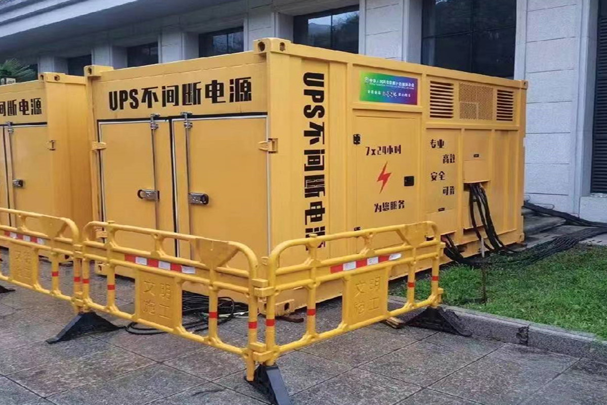 延川发电机租赁施工现场